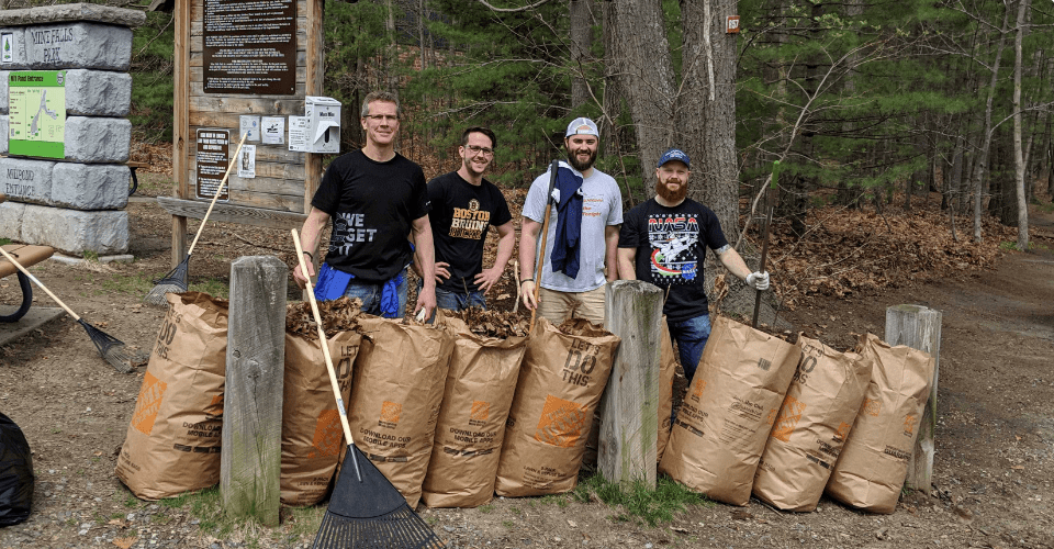 Earth-Day-Clean-Up